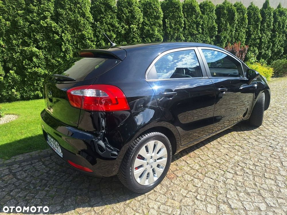 Kia Rio 1.4 Edition 7 - 3