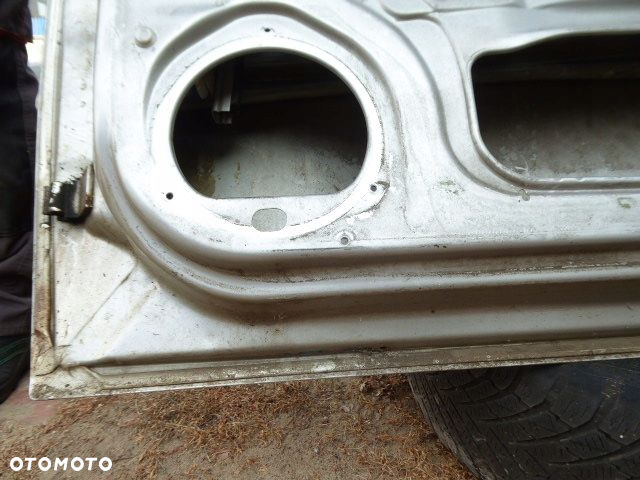 CORSA C 00-06 DRZWI PRZÓD PRAWE LISTWA Z147 HB 3D - 8
