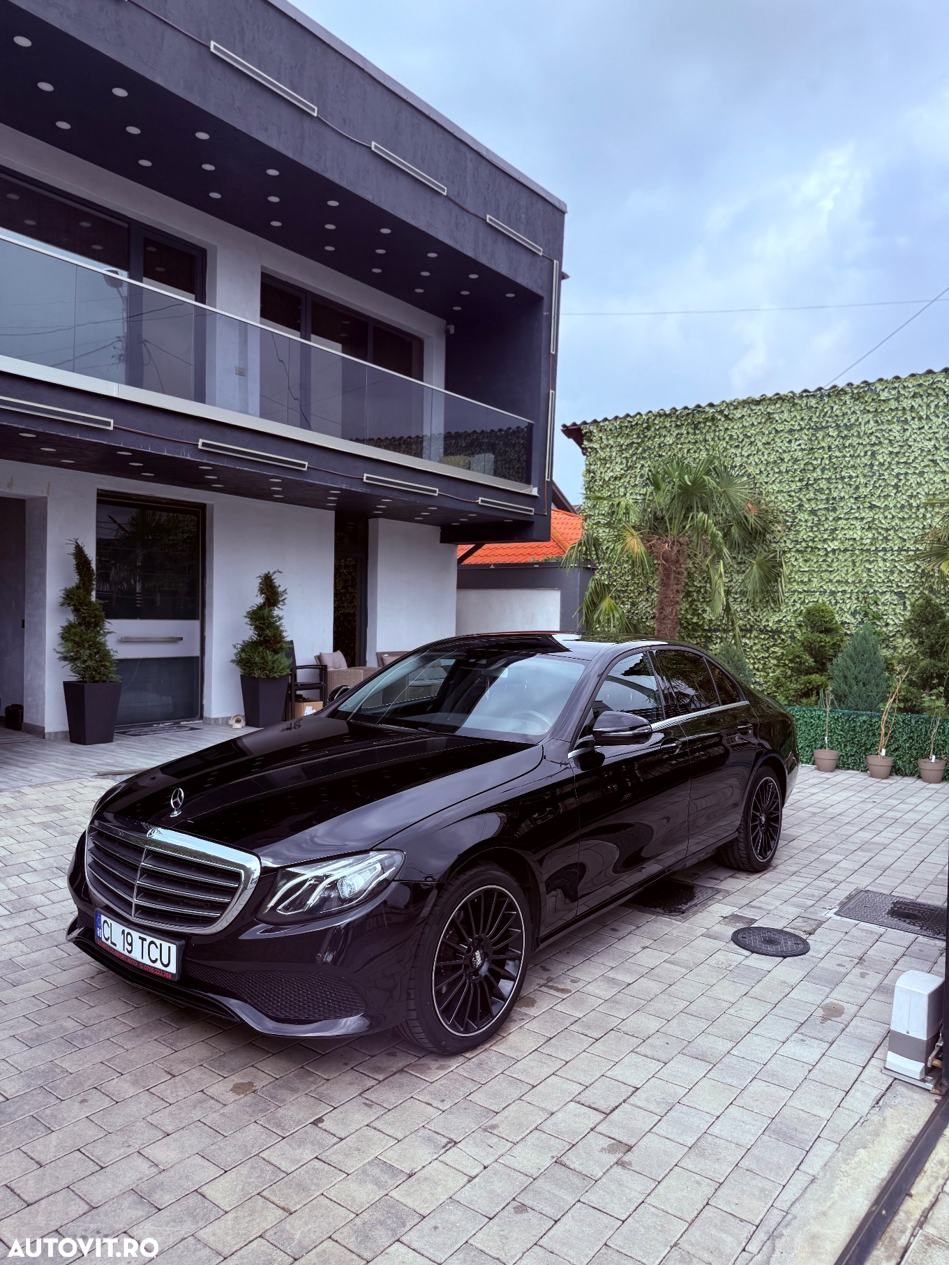 Mercedes-Benz E - 2