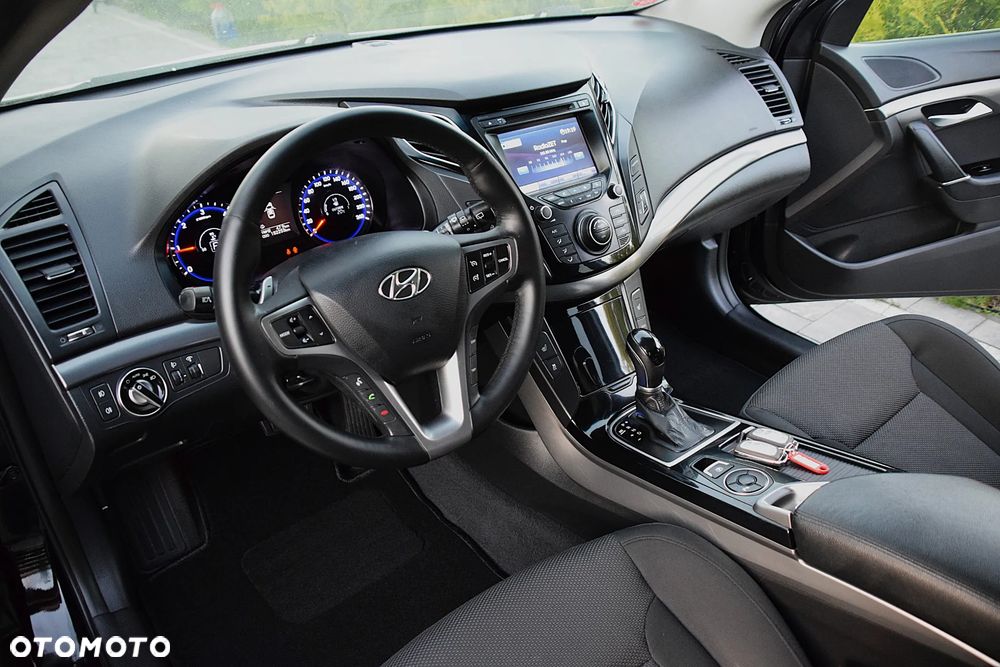 Hyundai i40 1.7 CRDi Automatik Premium - 24