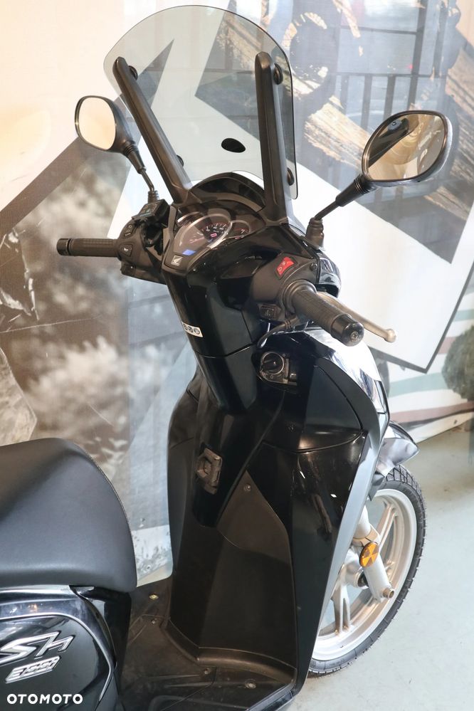 Honda SH - 18