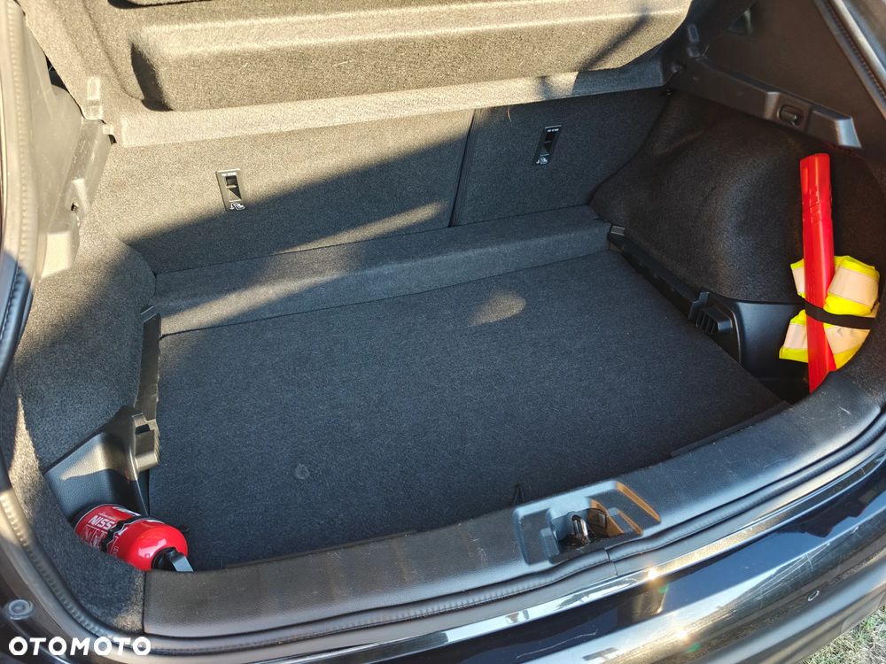 Nissan Qashqai 1.6 DIG-T Tekna - 22