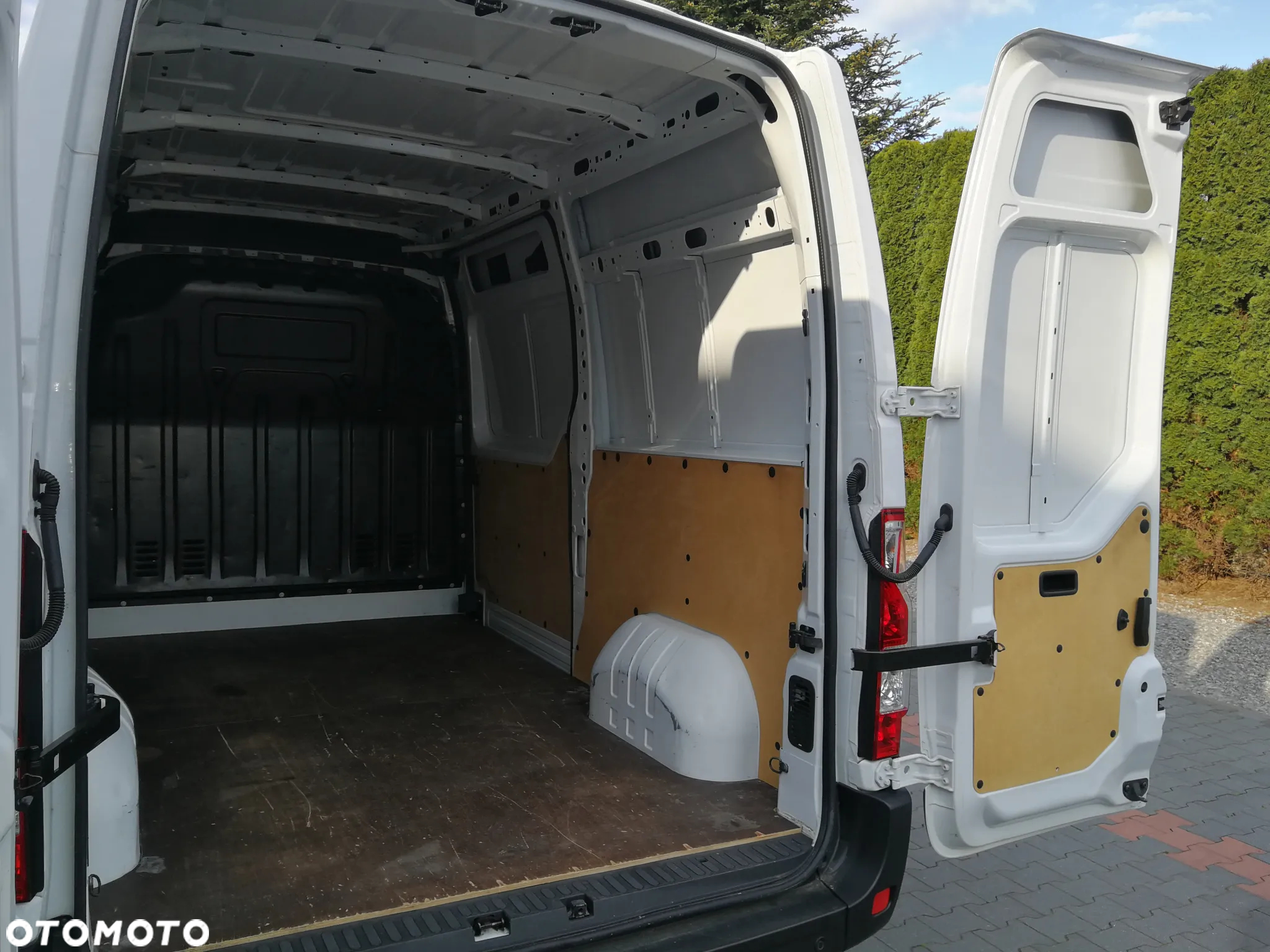 Renault Master - 11