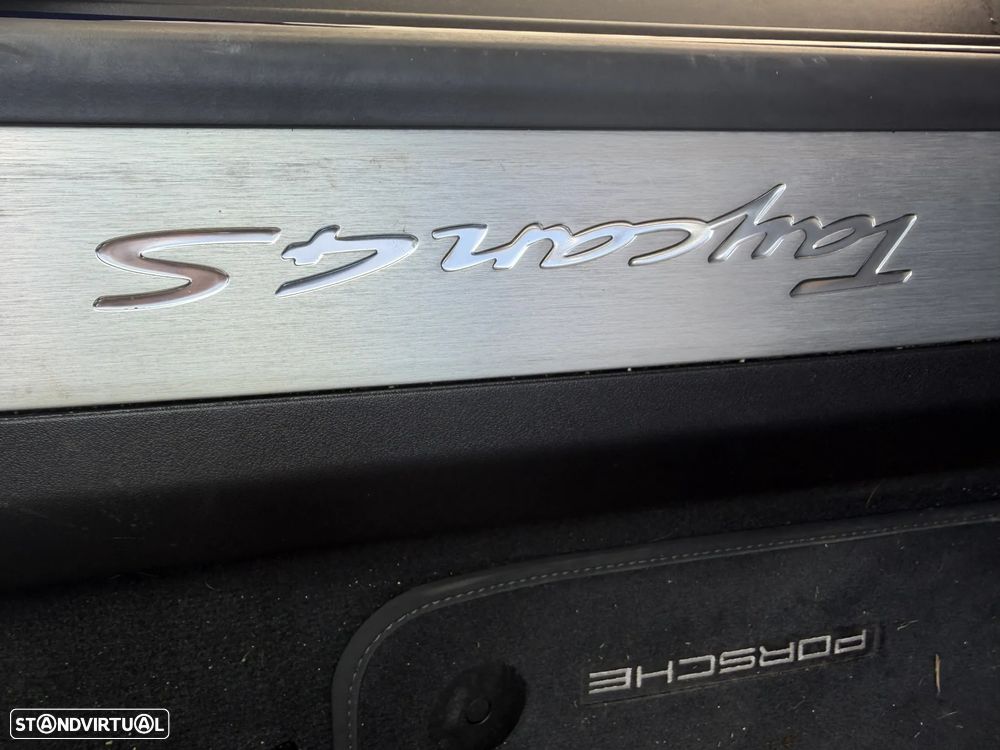 Porsche Taycan Sport Turismo 4S - 11