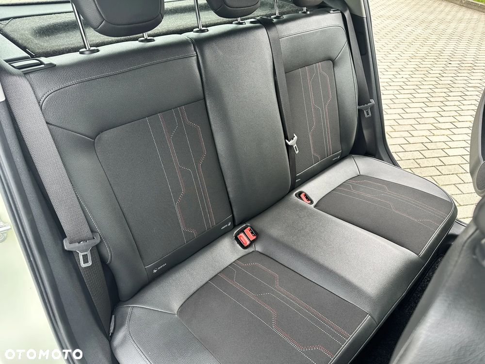 Opel Corsa 1.4 16V 150 Jahre - 14