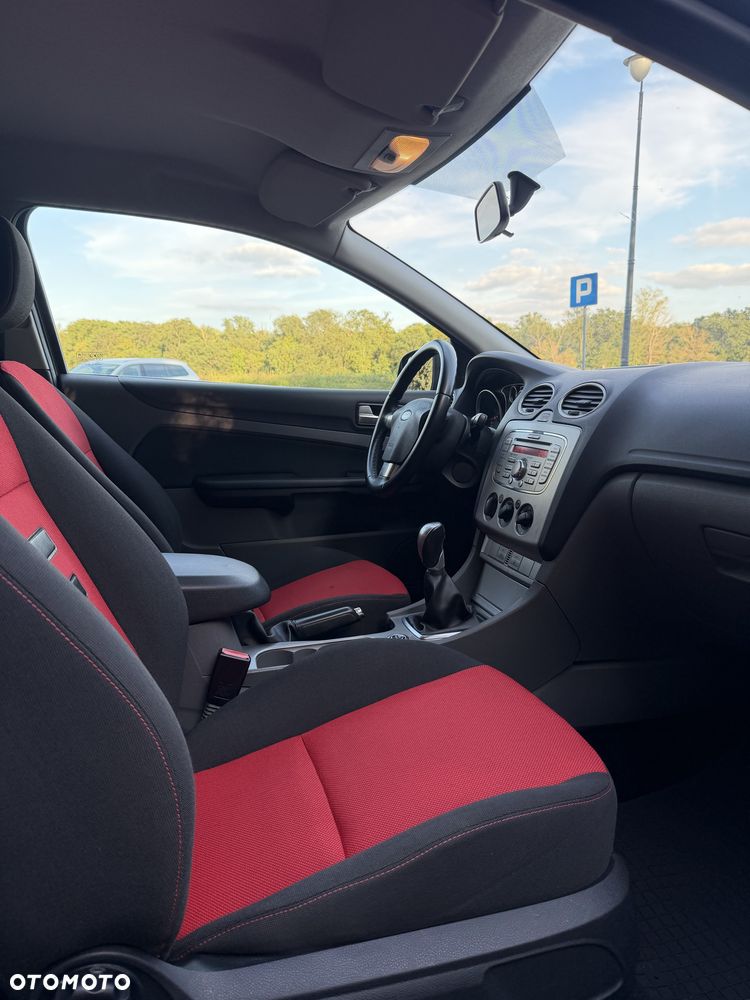 Ford Focus - 7