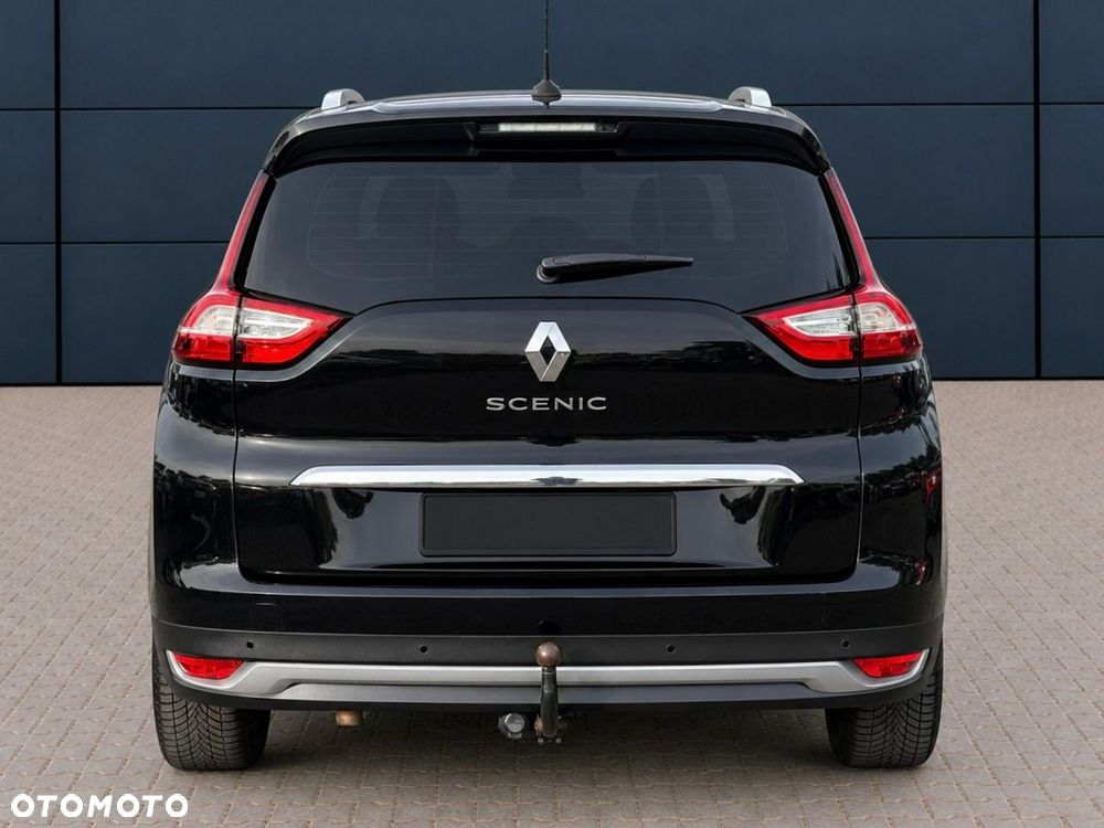 Renault Grand Scenic - 13