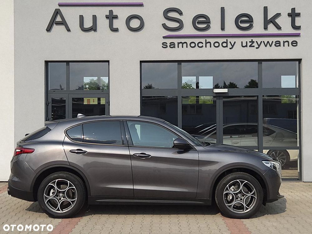Alfa Romeo Stelvio 2.0 Turbo Sprint Q4 - 7