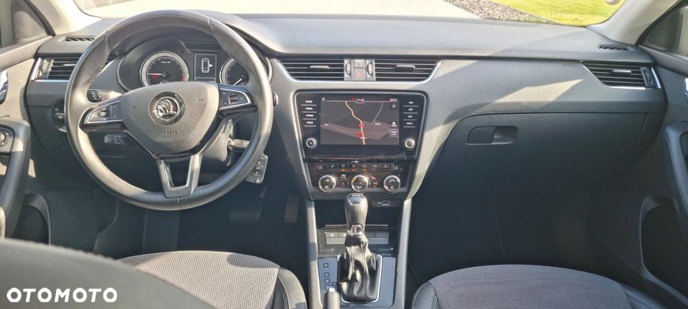 Skoda Octavia 2.0 TDI DSG Premium Edition - 11