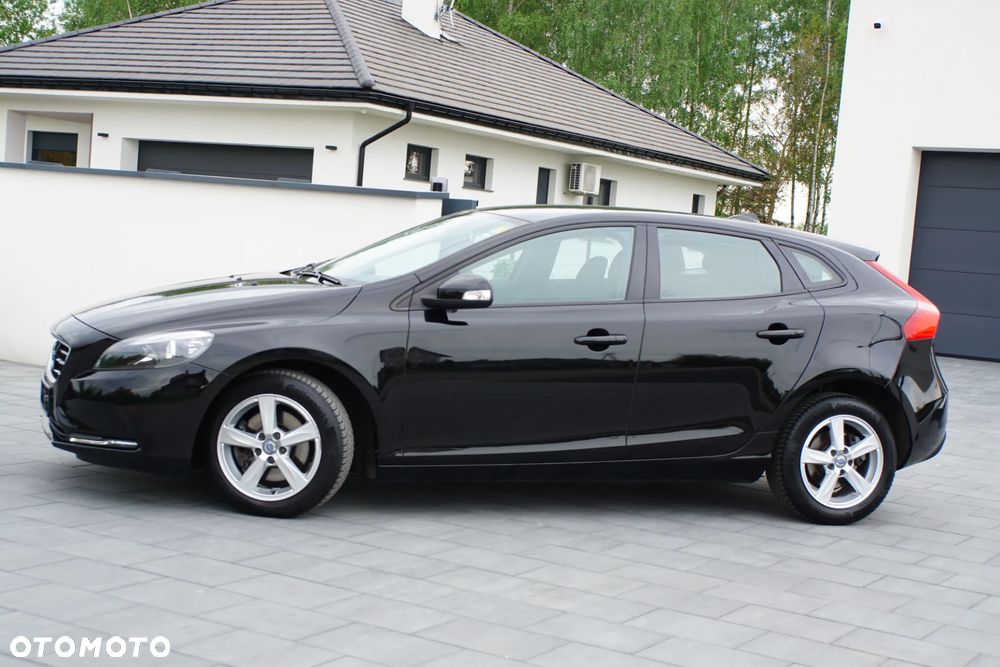 Volvo V40 D2 Linje You - 8