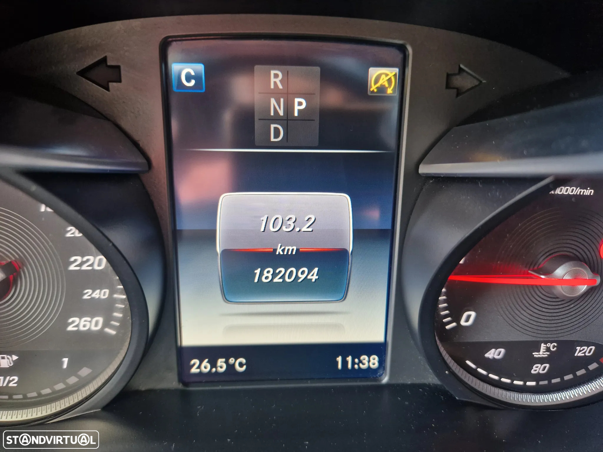 Mercedes-Benz GLC 220 d 4Matic 9G-TRONIC AMG Line - 21