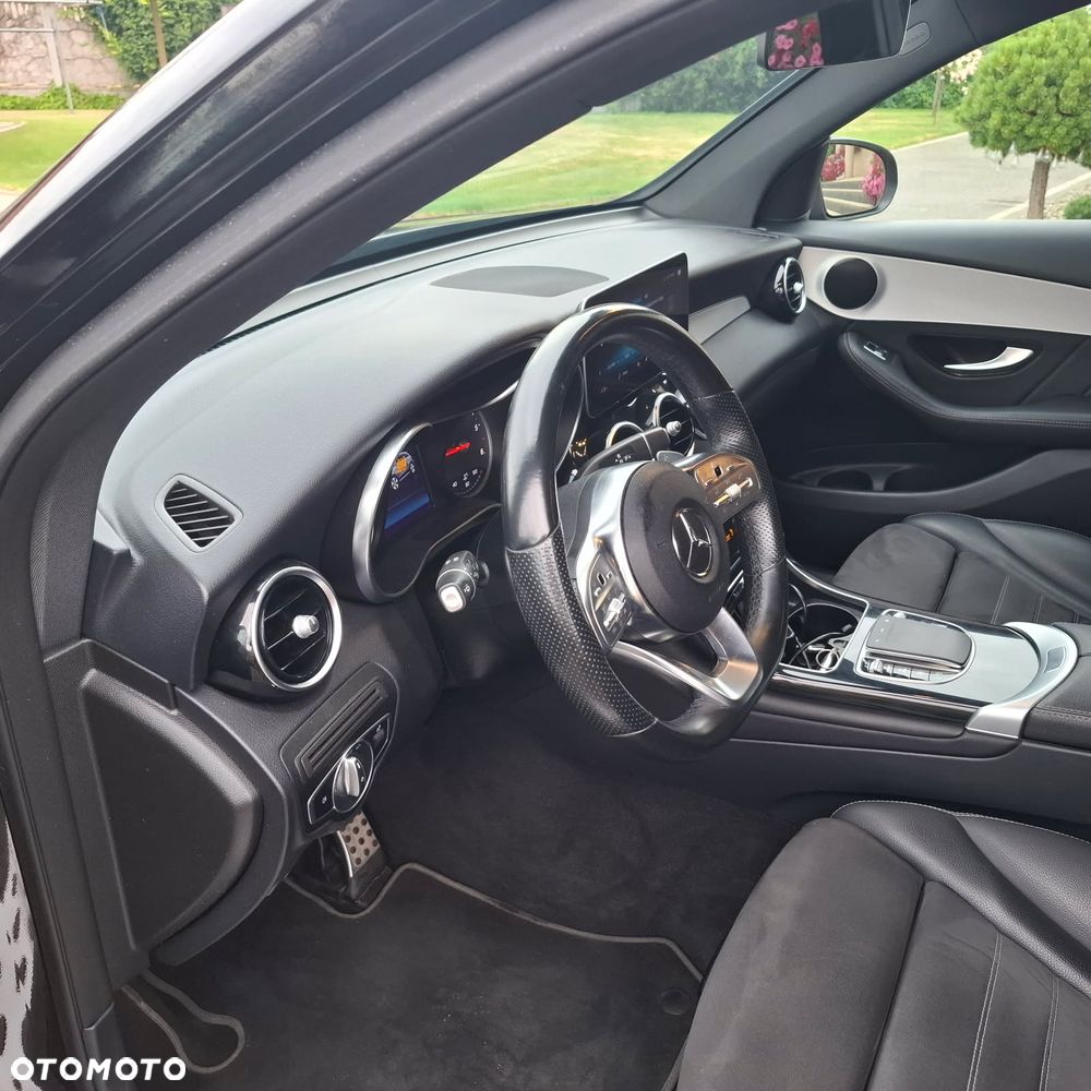 Mercedes-Benz GLC 200 d 4Matic 9G-TRONIC AMG Line - 11