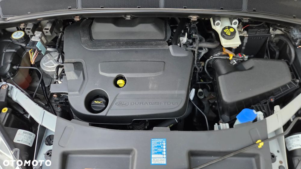 Ford Galaxy 2.0 TDCi Titanium - 17