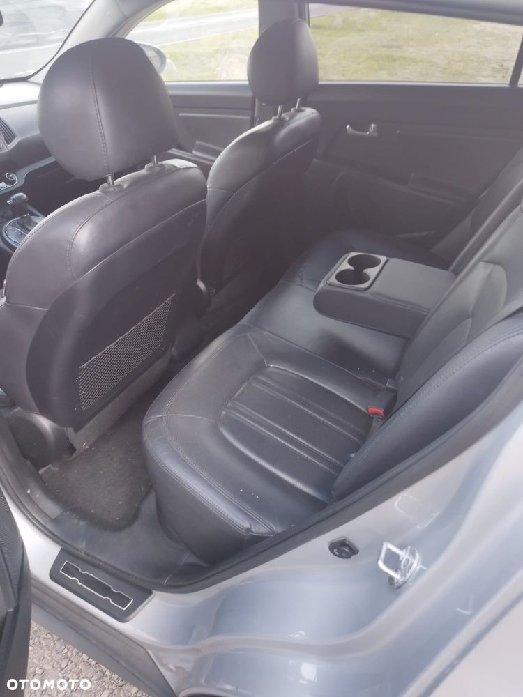 Kia Sportage 2.0 CVVT 2WD Automatik Spirit - 3