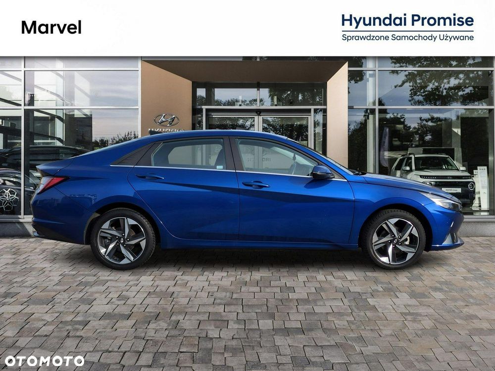 Hyundai Elantra - 7