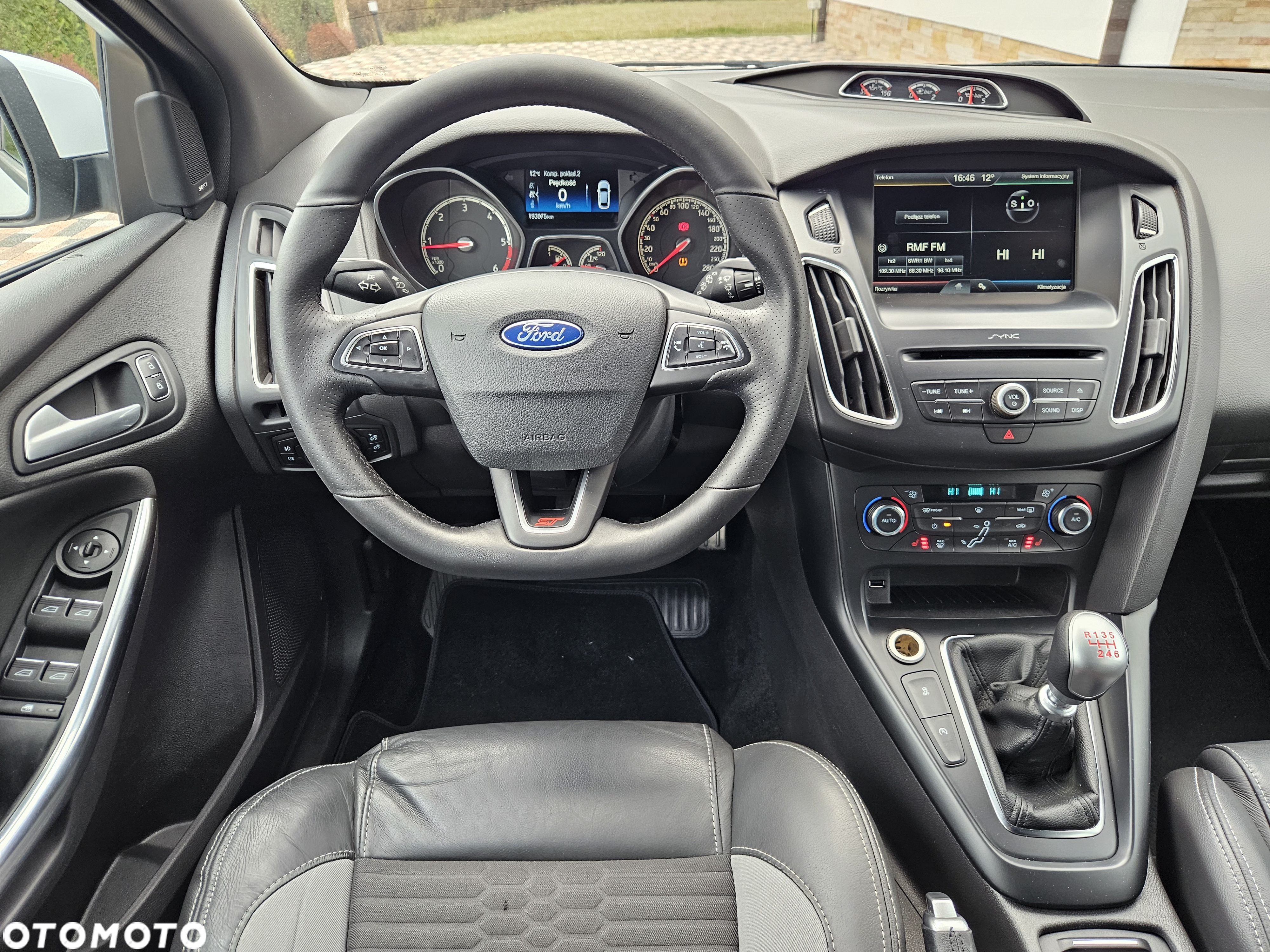 Ford Focus 2.0 TDCi ST - 24