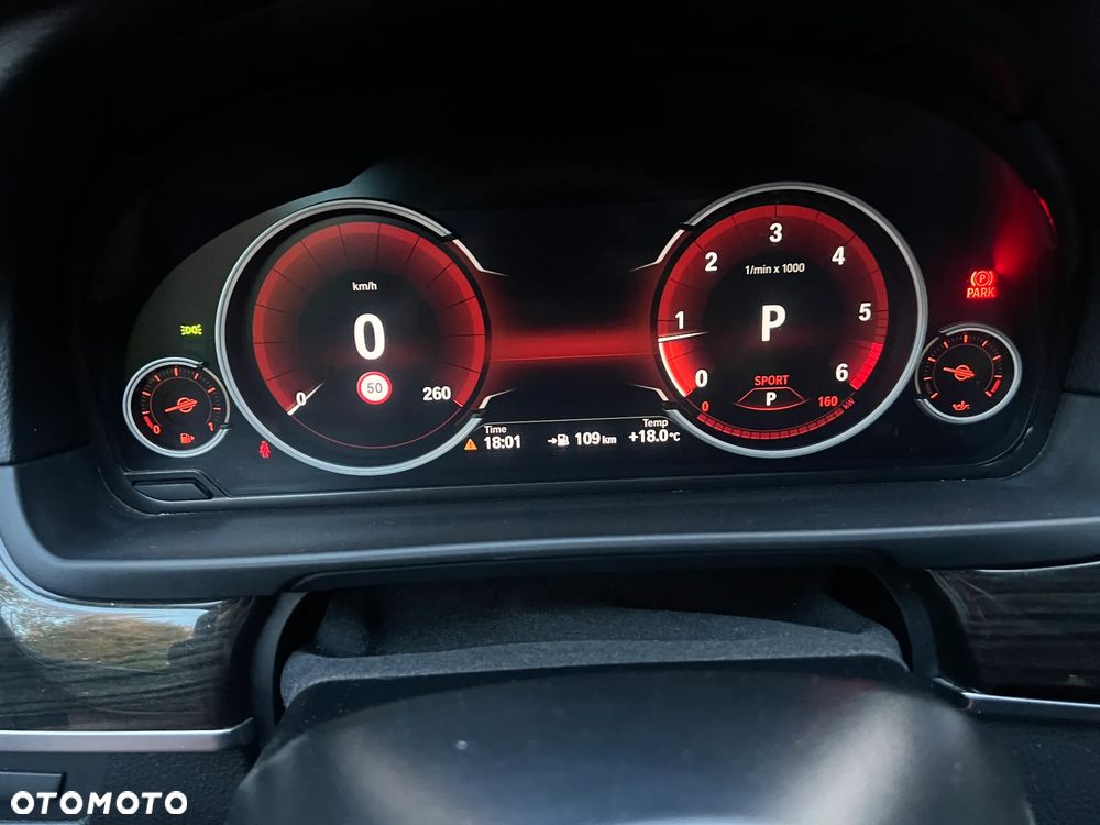 BMW Seria 5 520d xDrive Luxury Line - 21