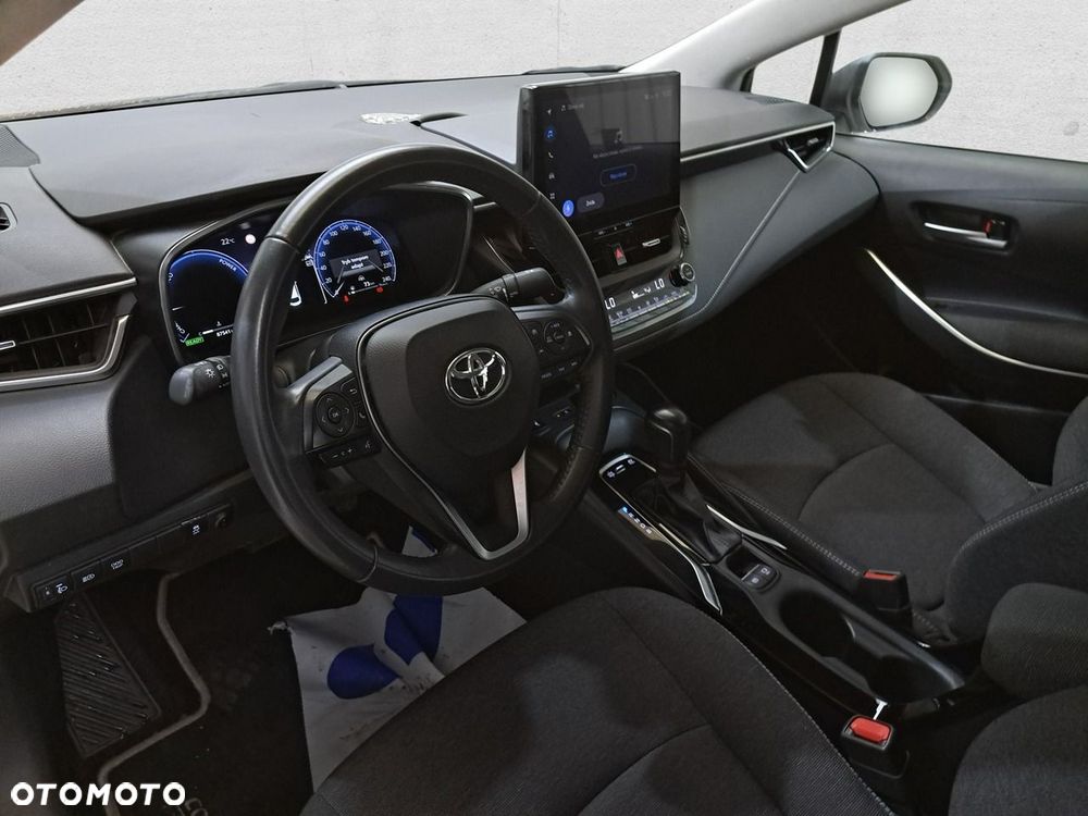 Toyota Corolla - 11