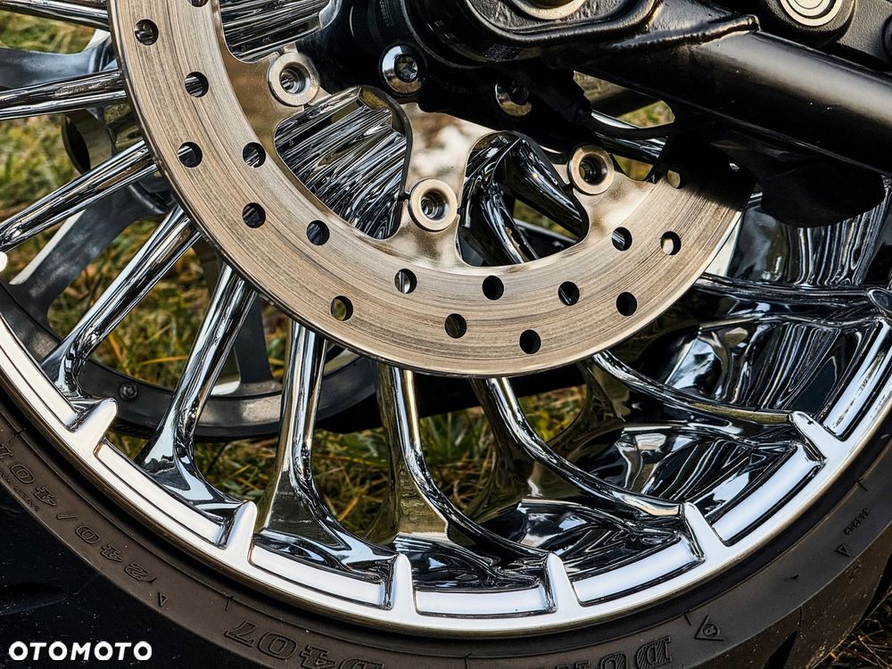 Harley-Davidson FXSB Breakout - 29