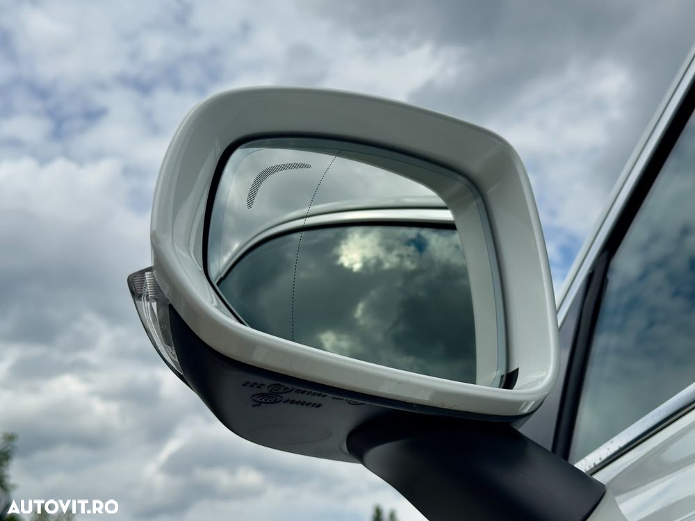 Volvo XC 90 T8 AWD Recharge Geartronic Inscription Edition - 12