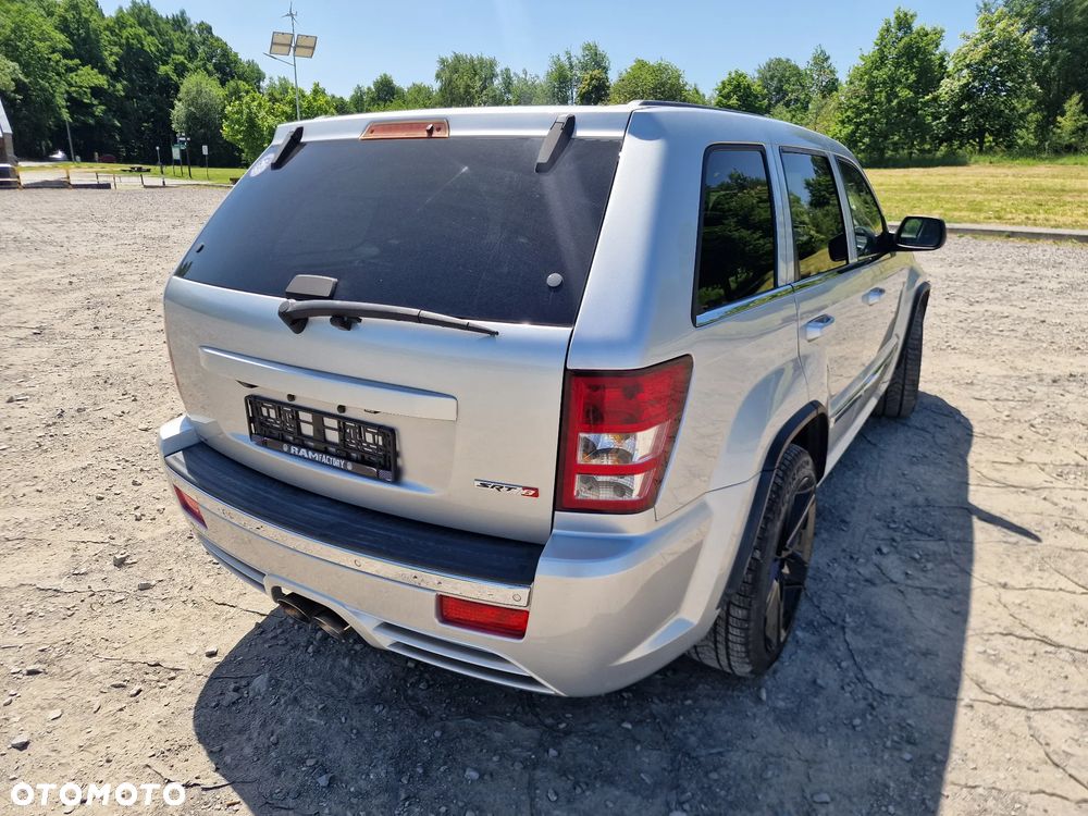 Jeep Grand Cherokee 6.1 V8 SRT8 - 5