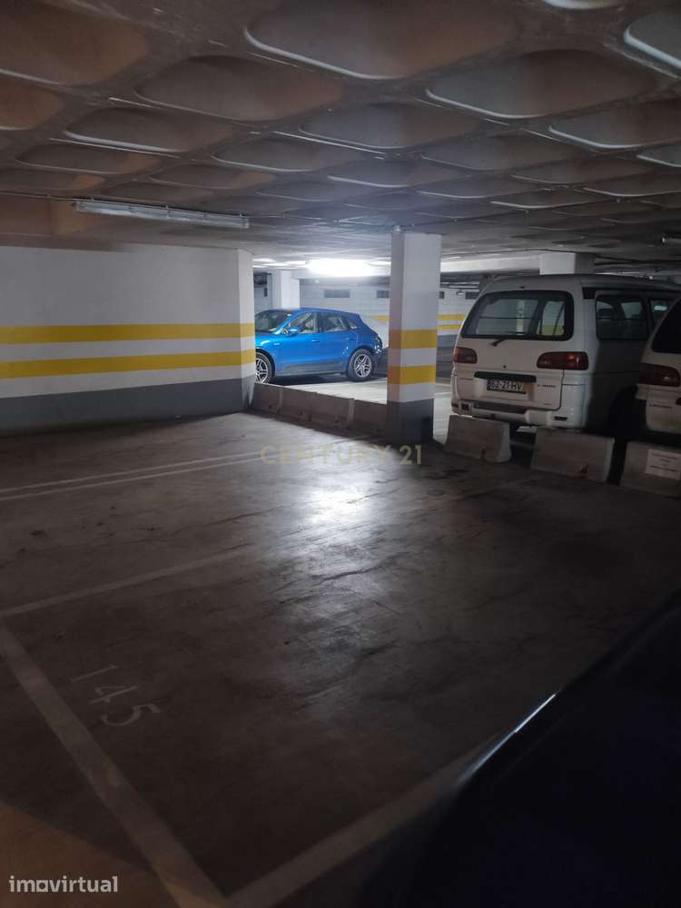 Estacionamento em Lisboa: Acesso Fácil e Localização Privilegiada - Grande imagem: 2/3