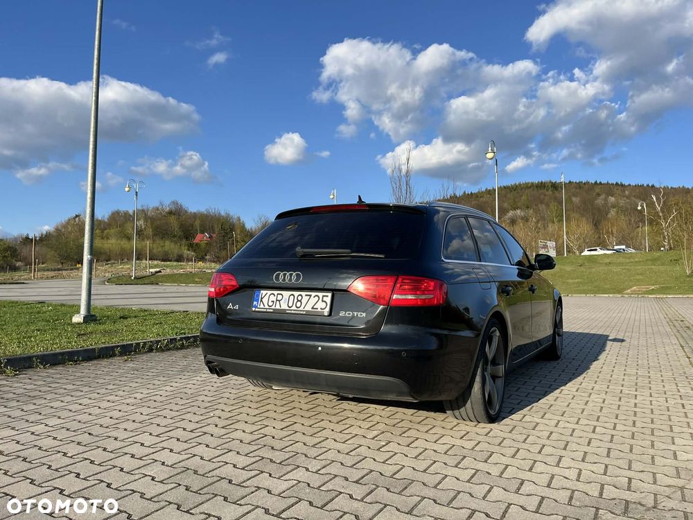 Audi A4 Avant 2.0 TDI - 7