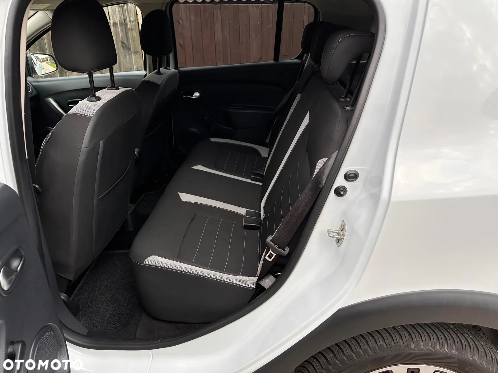 Dacia Sandero Stepway 0.9 TCe Laureate S&S - 20
