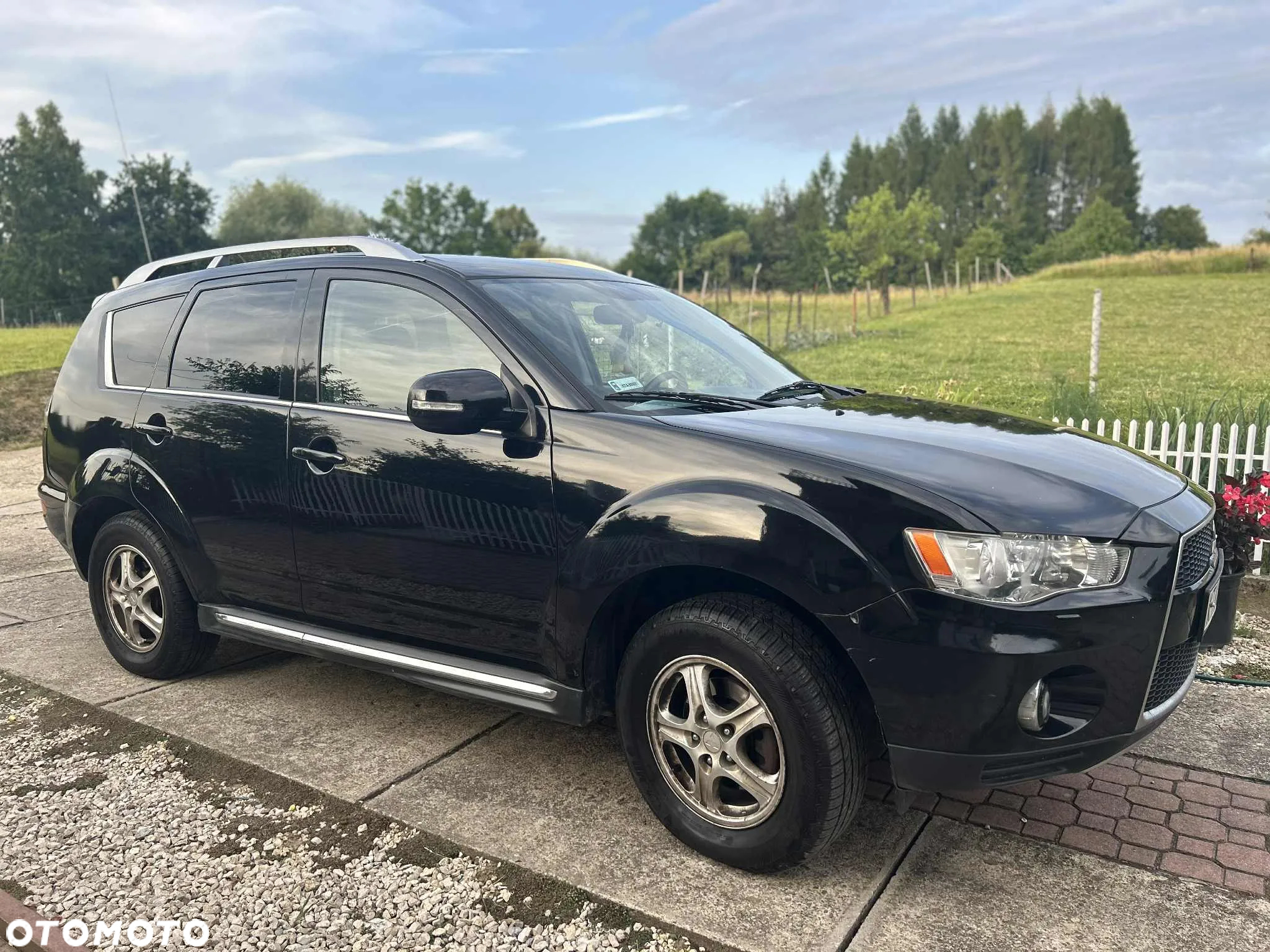 Mitsubishi Outlander 2.0 DID Intense + - 5