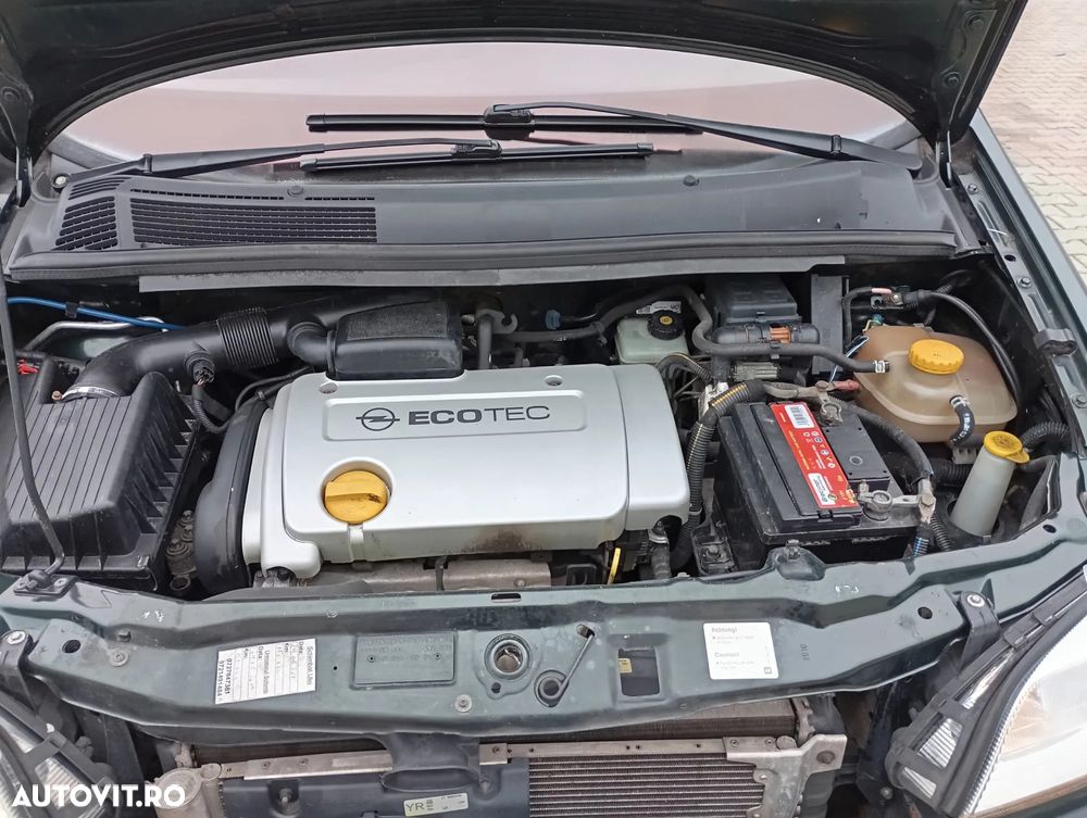 Opel Zafira 1.6 - 6