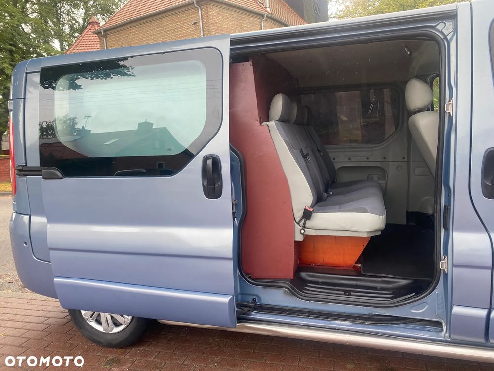 Opel Vivaro - 15