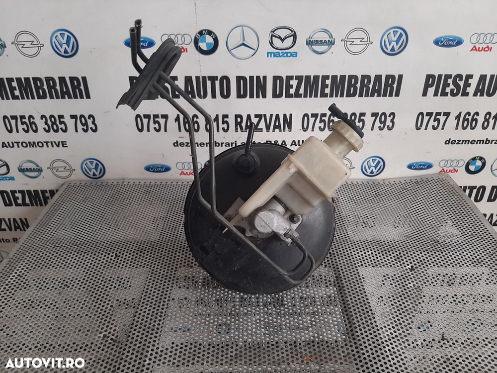 Pompa Frana Cu Tulumba Land Rover Range Rover Vogue L322 3.6 TDV8 An 2005-2006-2007-2008-2009-2010-2011 Volan Stanga Dezmembrez Land Rover Range Rover Vogue 3.6 Tdv8 Motor 368DT An 2005-2006-2007-2008-2009-2010 - 2