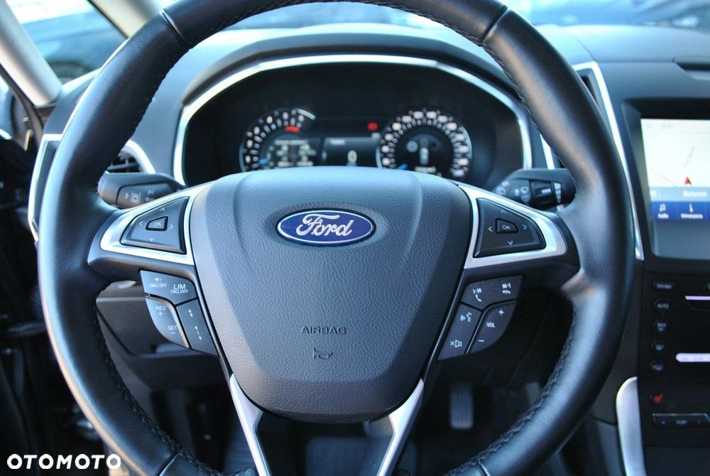 Ford S-Max 2.0 EcoBlue Titanium - 23