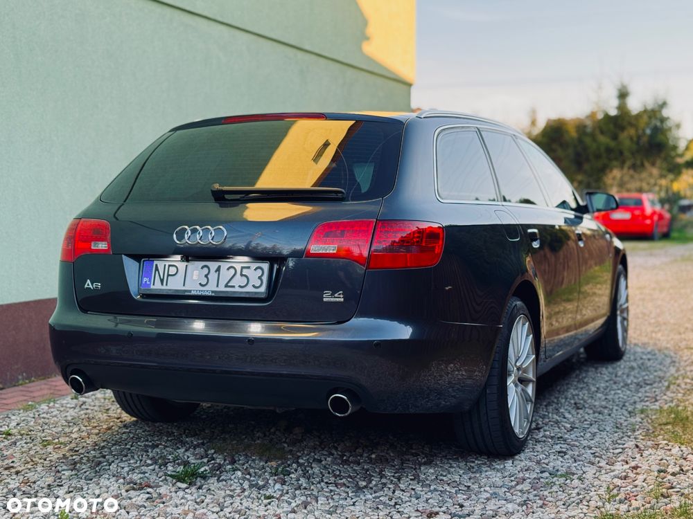 Audi A6 Avant 2.4 Quattro - 4