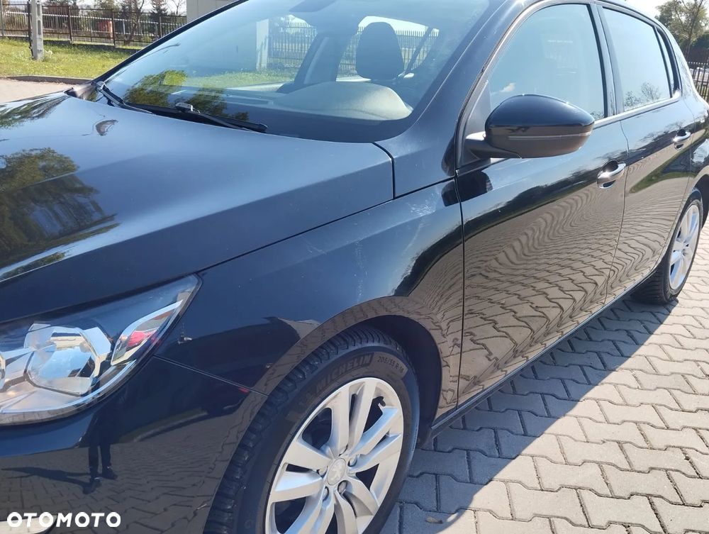 Peugeot 308 PureTech 130 GPF Black Edition - 11