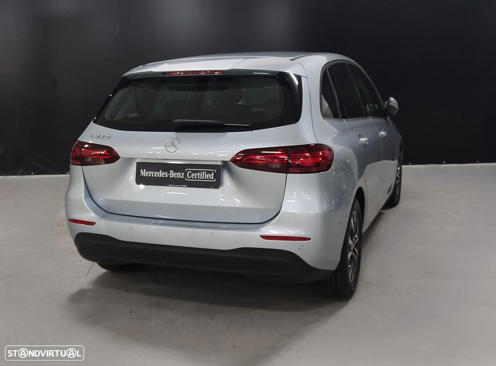 Mercedes-Benz B 180 d - 3