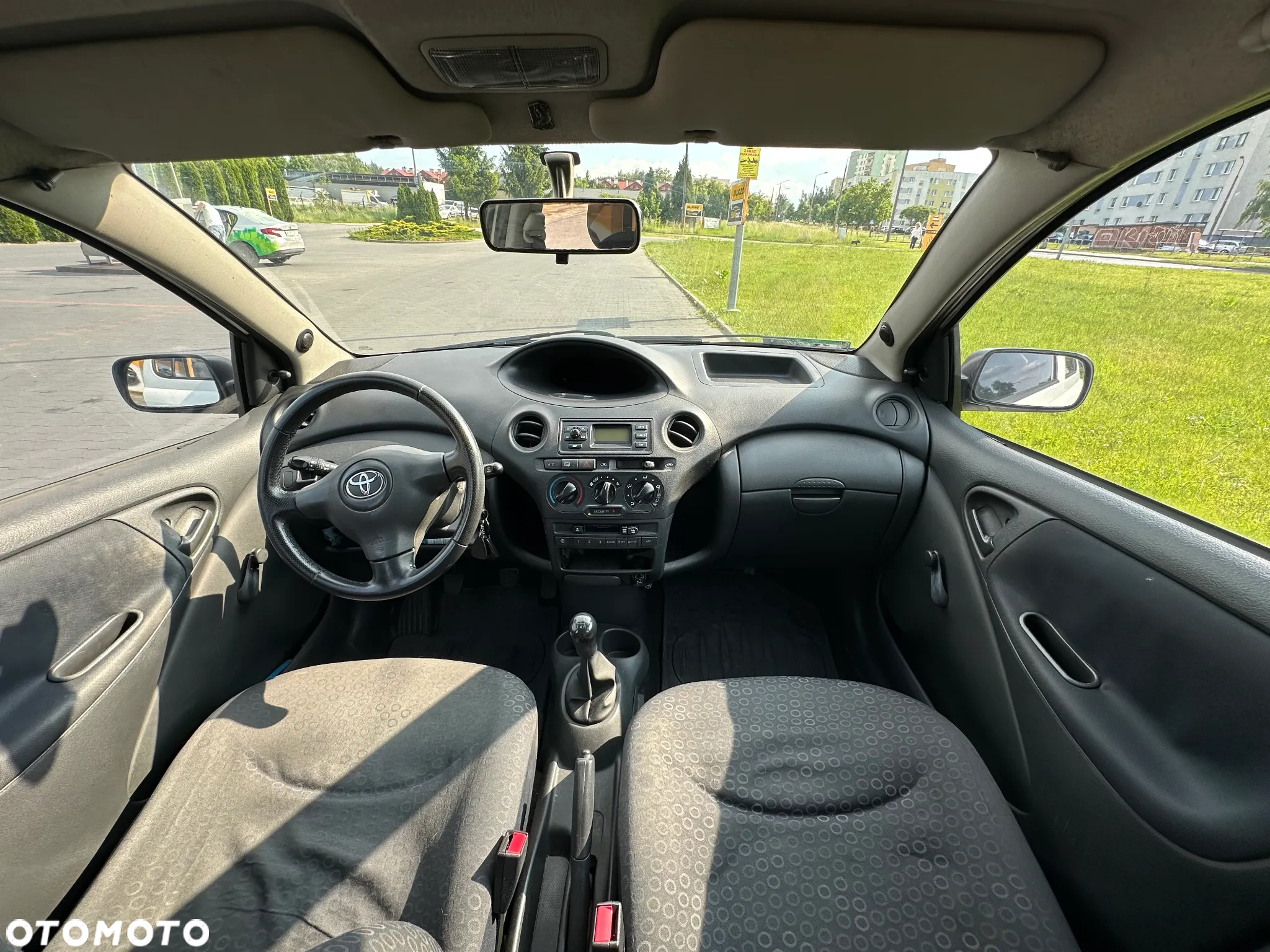 Toyota Yaris - 6