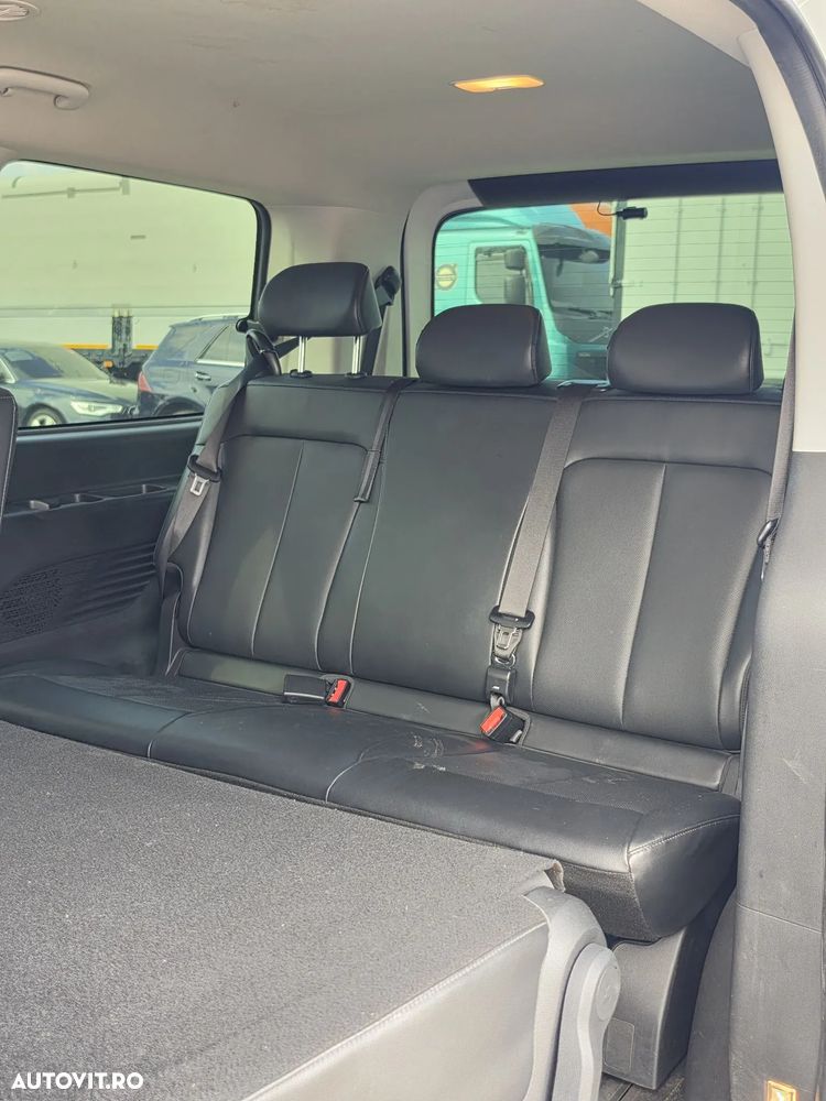 Hyundai Staria 2.2 CRDi Allrad Prime - 24