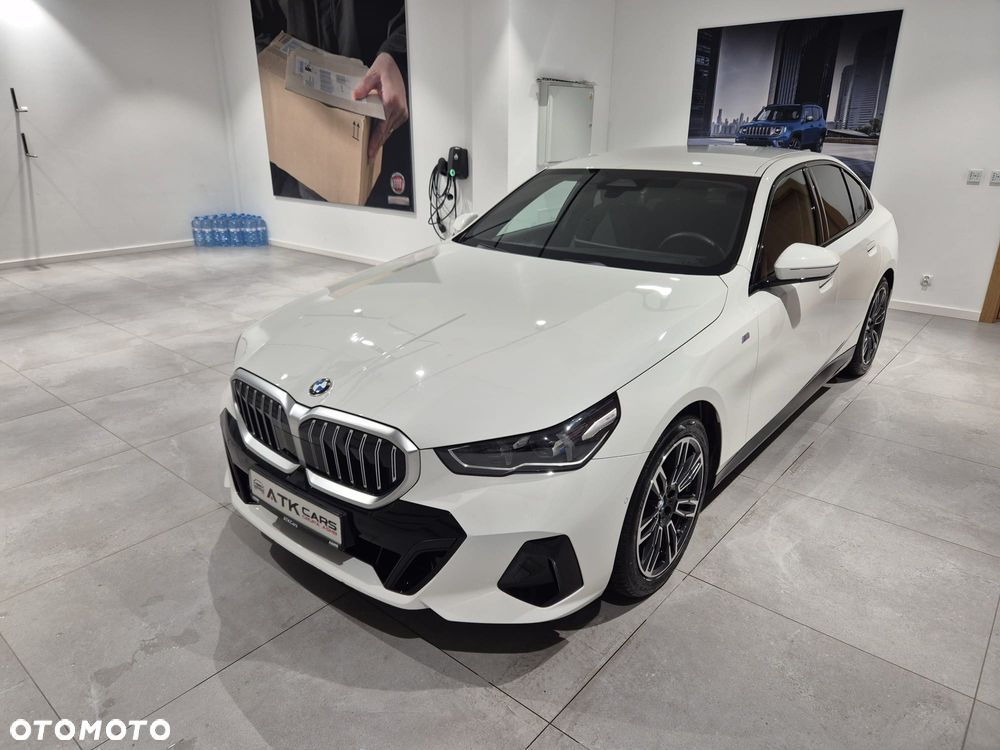 BMW Seria 5 520d xDrive mHEV M Sport - 25