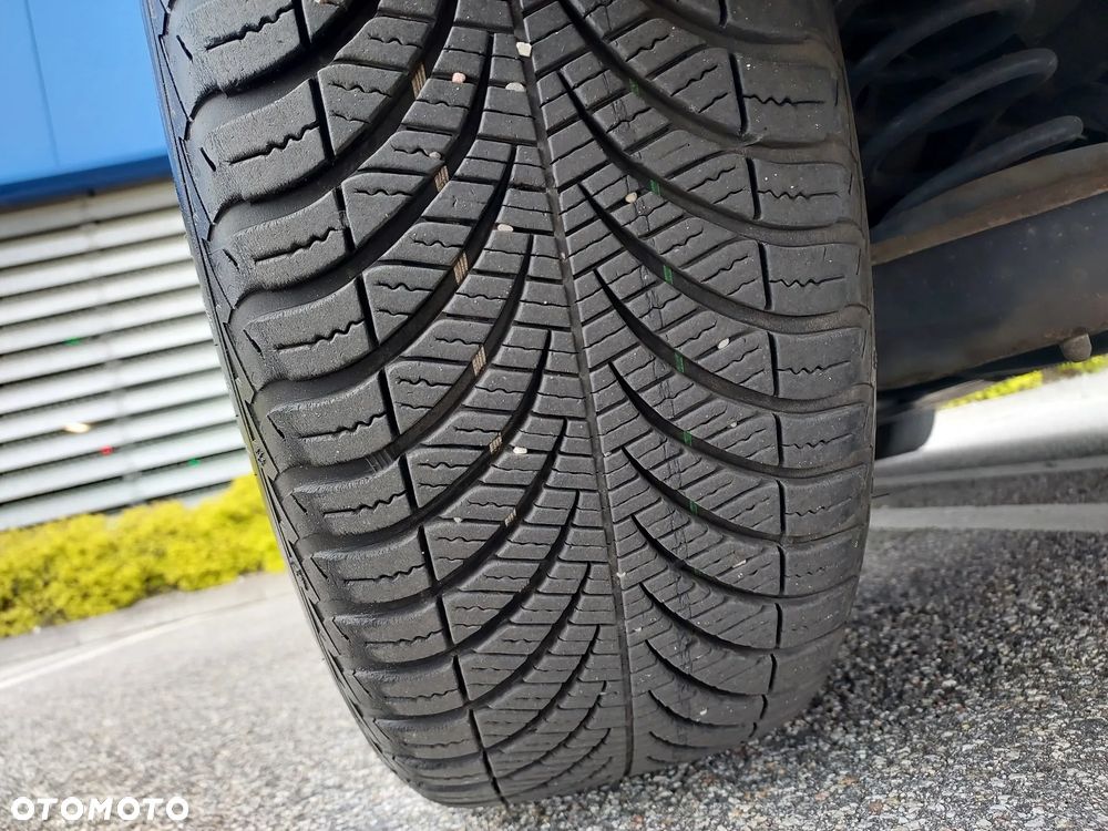 Volkswagen Golf Variant ver-2-0-bluetdi-comfortline - 16