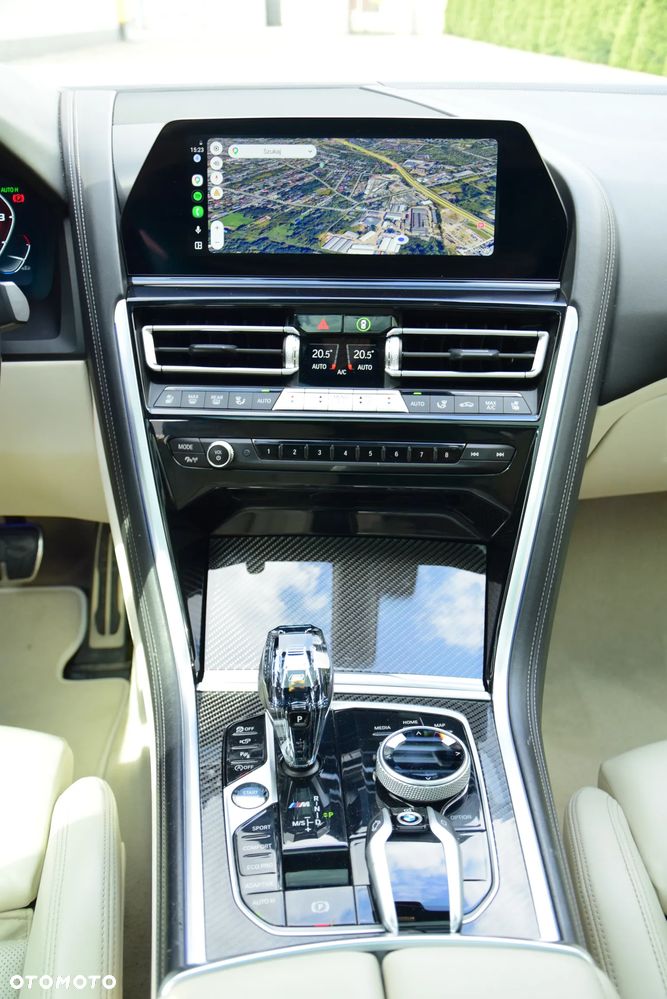 BMW Seria 8 - 33