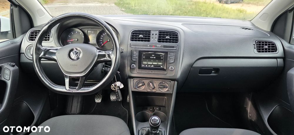 Volkswagen Polo 1.0 Comfortline - 17