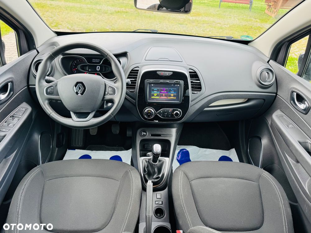 Renault Captur - 26