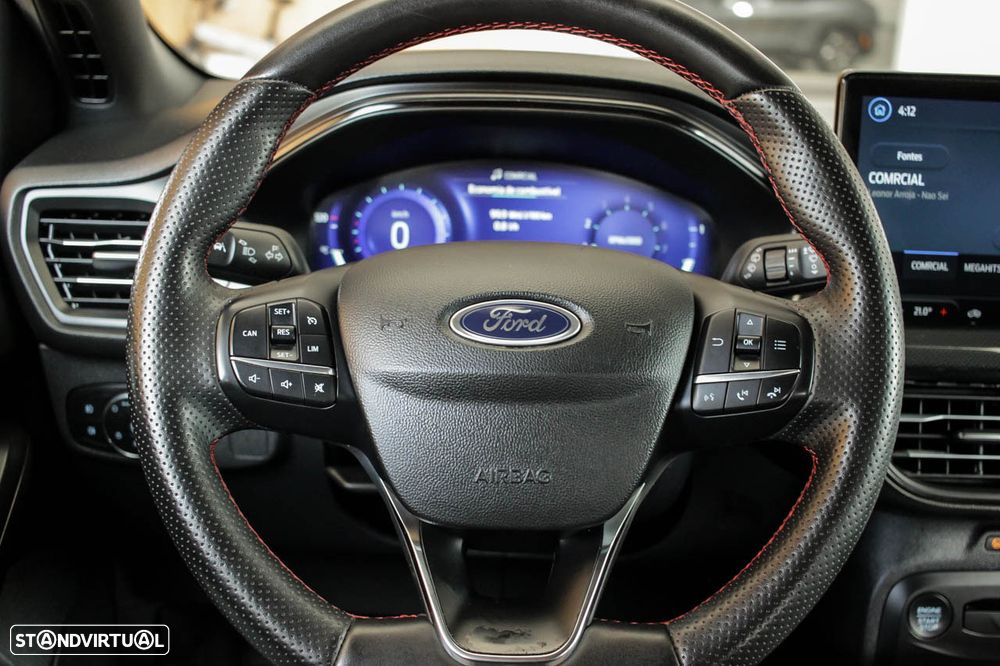 Ford Focus 1.0 EcoBoost MHEV ST-Line - 13
