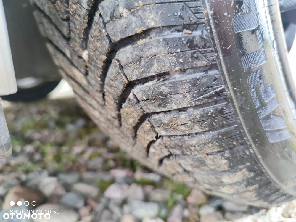 Peugeot 207 95 VTi Filou - 27