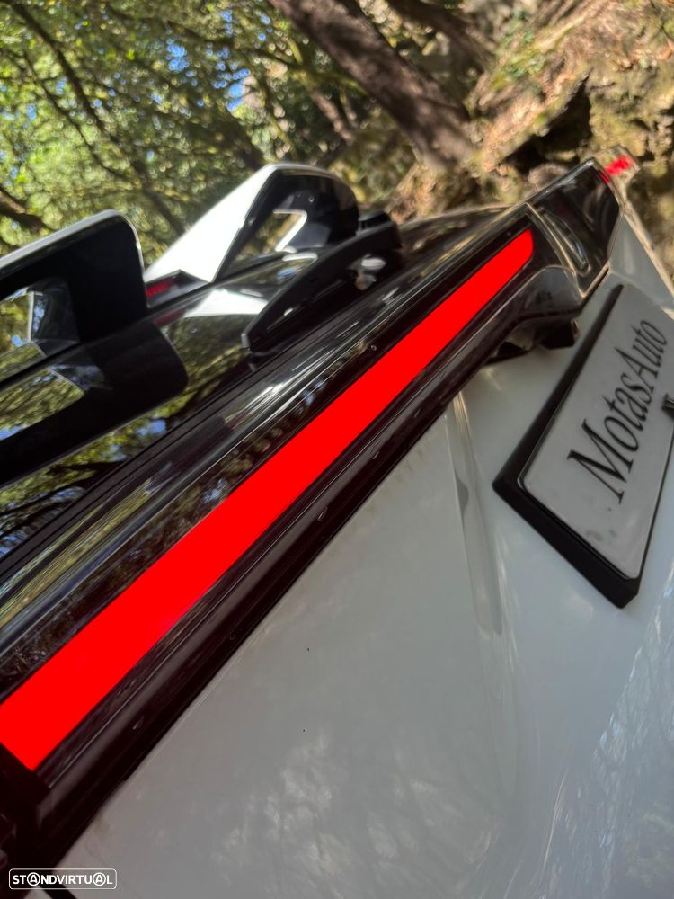 MG MG4 64 kWh Luxury - 10