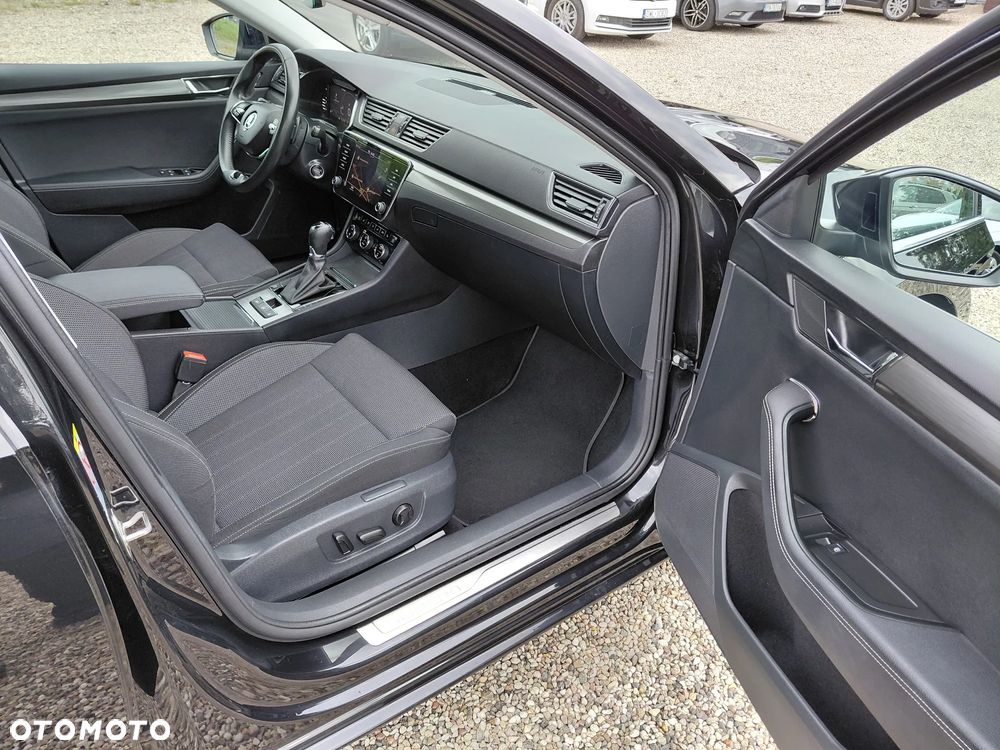 Skoda Superb 2.0 TSI Style DSG - 27