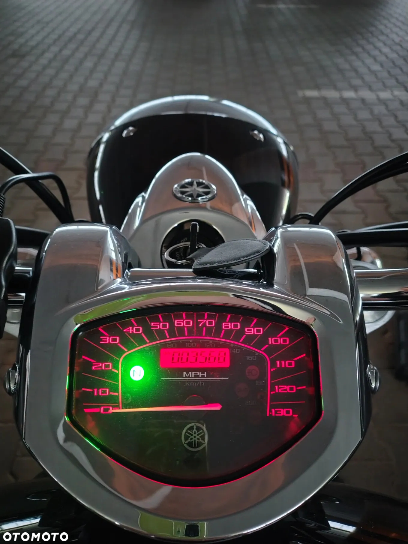 Yamaha XVS - 18