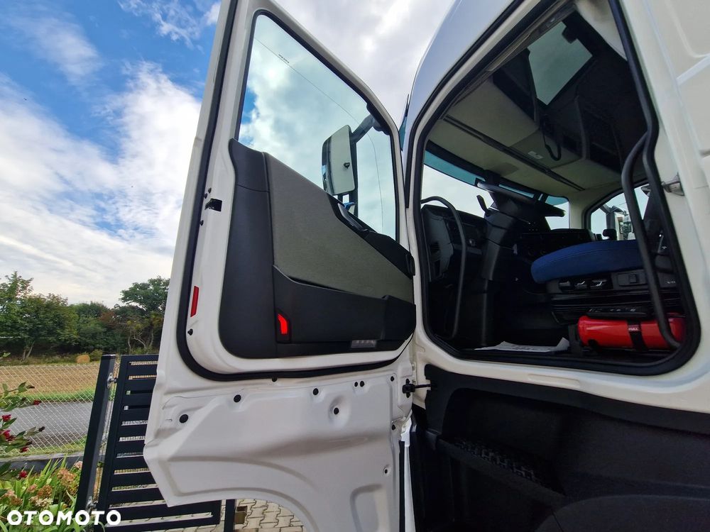 Volvo FH500 I-PARK COOL OSŁONY MIĘDZYOSIOWE - 19