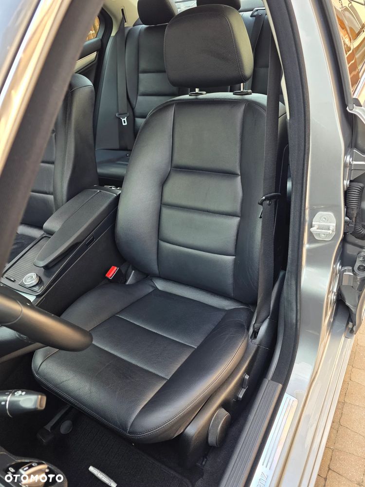 Mercedes-Benz Klasa C 350 7G-TRONIC Avantgarde - 25